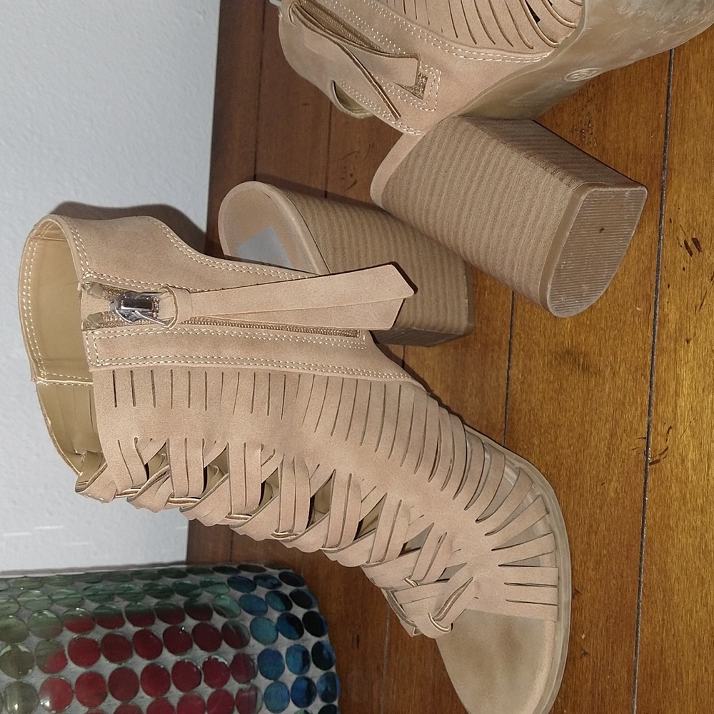 dv 4" Summer Heels